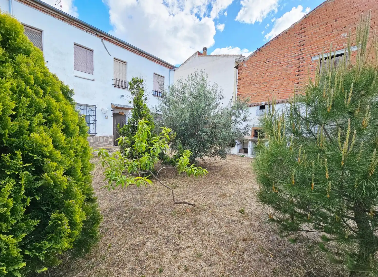 Jardín de Casa o chalet en venta en Sanchidrián con Jardín privado, Terraza y Trastero