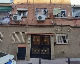 Vista exterior de Planta baixa en venda en  Madrid Capital