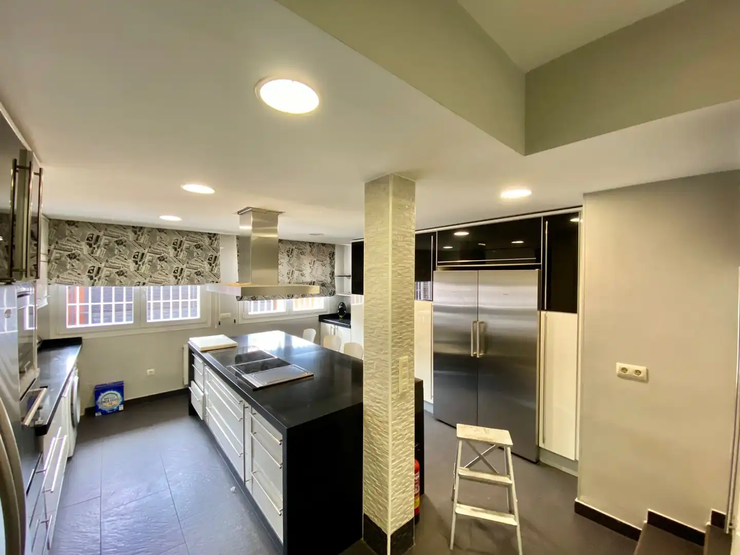 Cuina de Casa o xalet per a compartir en Guadarrama amb Calefacció, Terrassa i Moblat