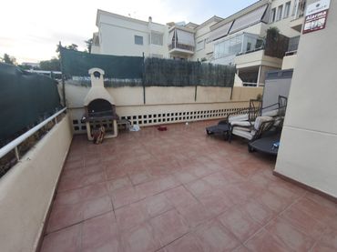 Wohnung mit Pool zum Verkauf in Calle Pensamiento 38