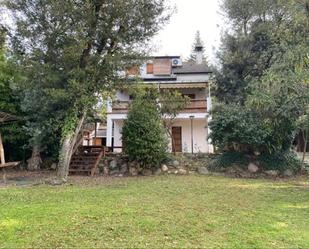 Vista exterior de Casa o xalet en venda en Riells i Viabrea amb Aire condicionat, Terrassa i Traster