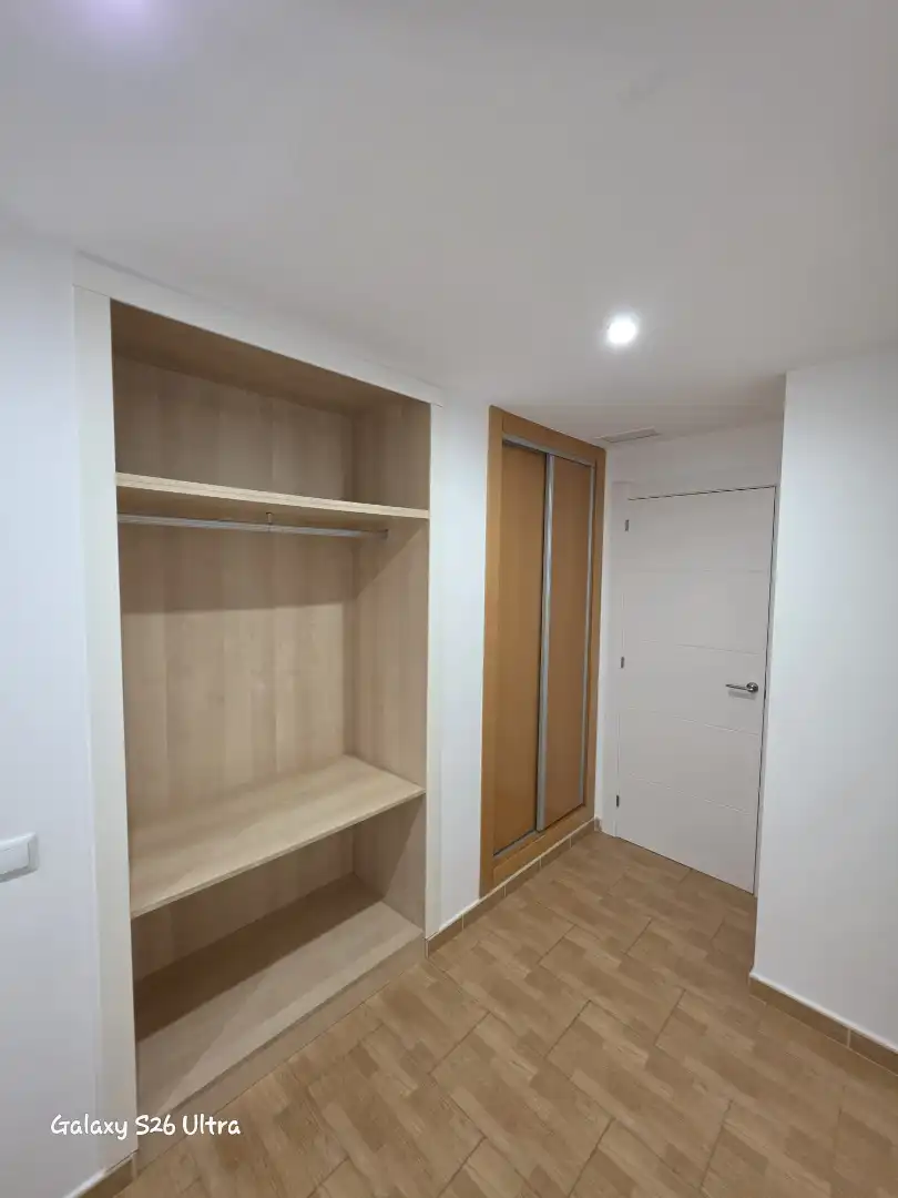 Habitación de Piso de alquiler en Rojales con Terraza y Amueblado