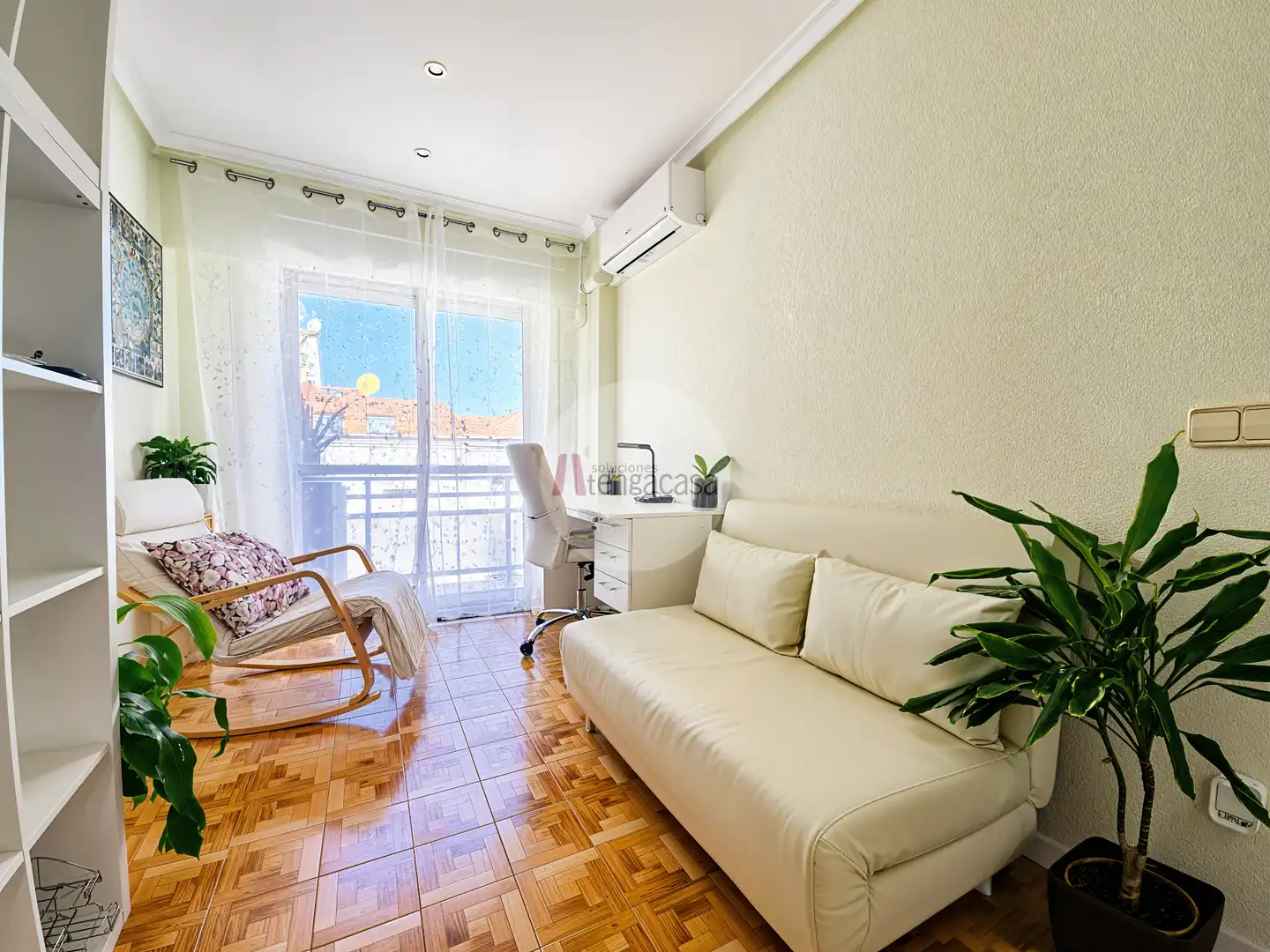 Habitación de Apartamento de alquiler en Madrid con Aire acondicionado, Calefacción y Terraza