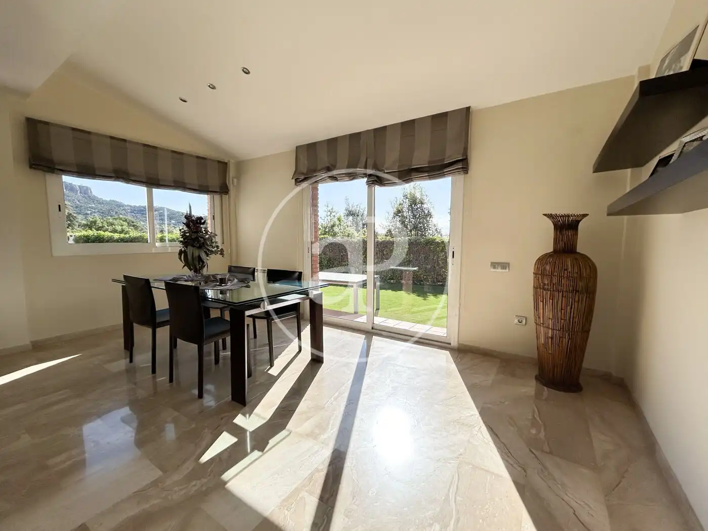 Casa con terraza en venta en Carrer de la Roureda, imagen 28