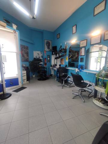 Local comercial en Alquiler en A Malata - Catabois - Ciudad Jardín