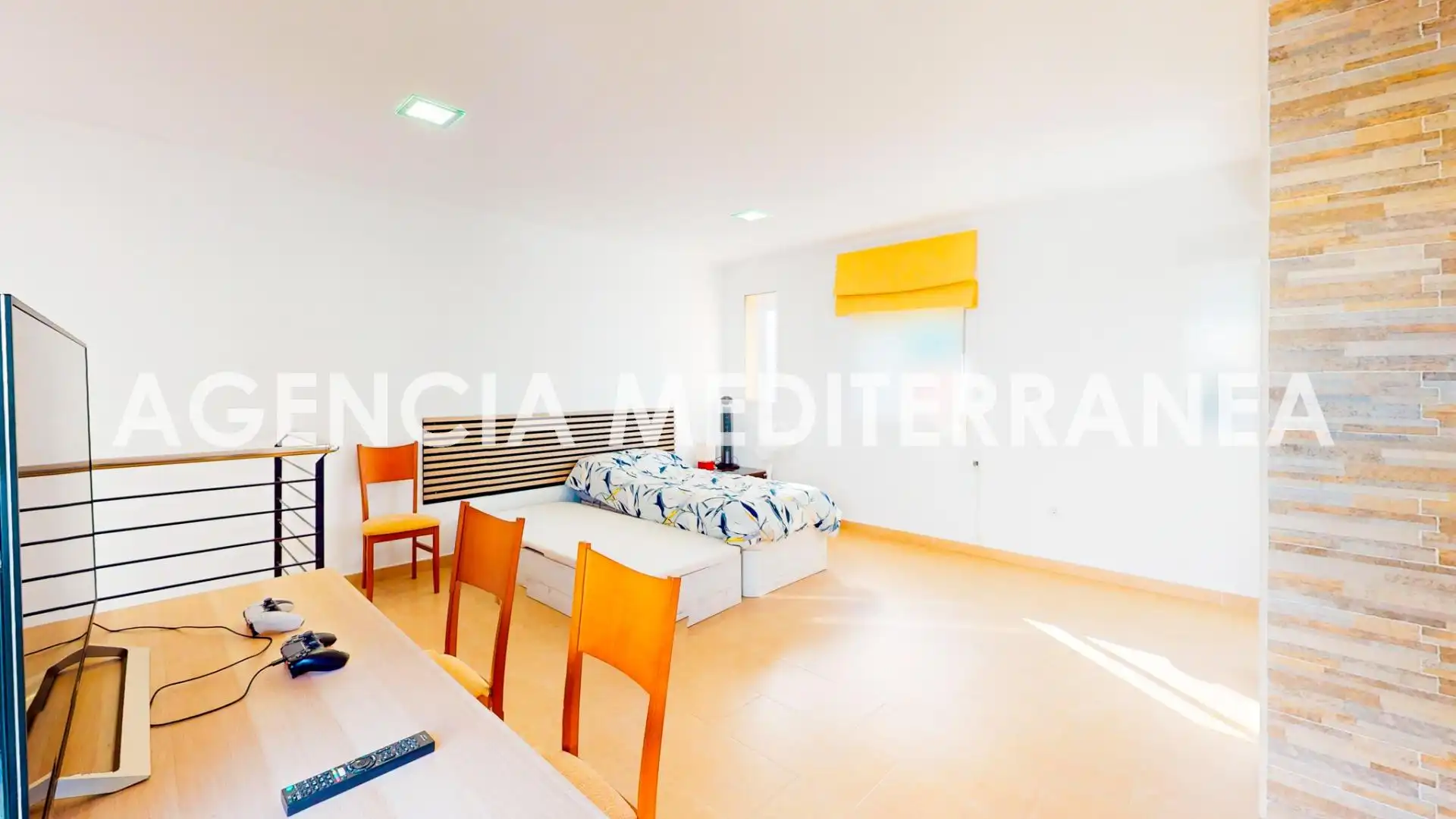Dormitori de Casa o xalet en venda en Burjassot amb Aire condicionat, Calefacció i Terrassa