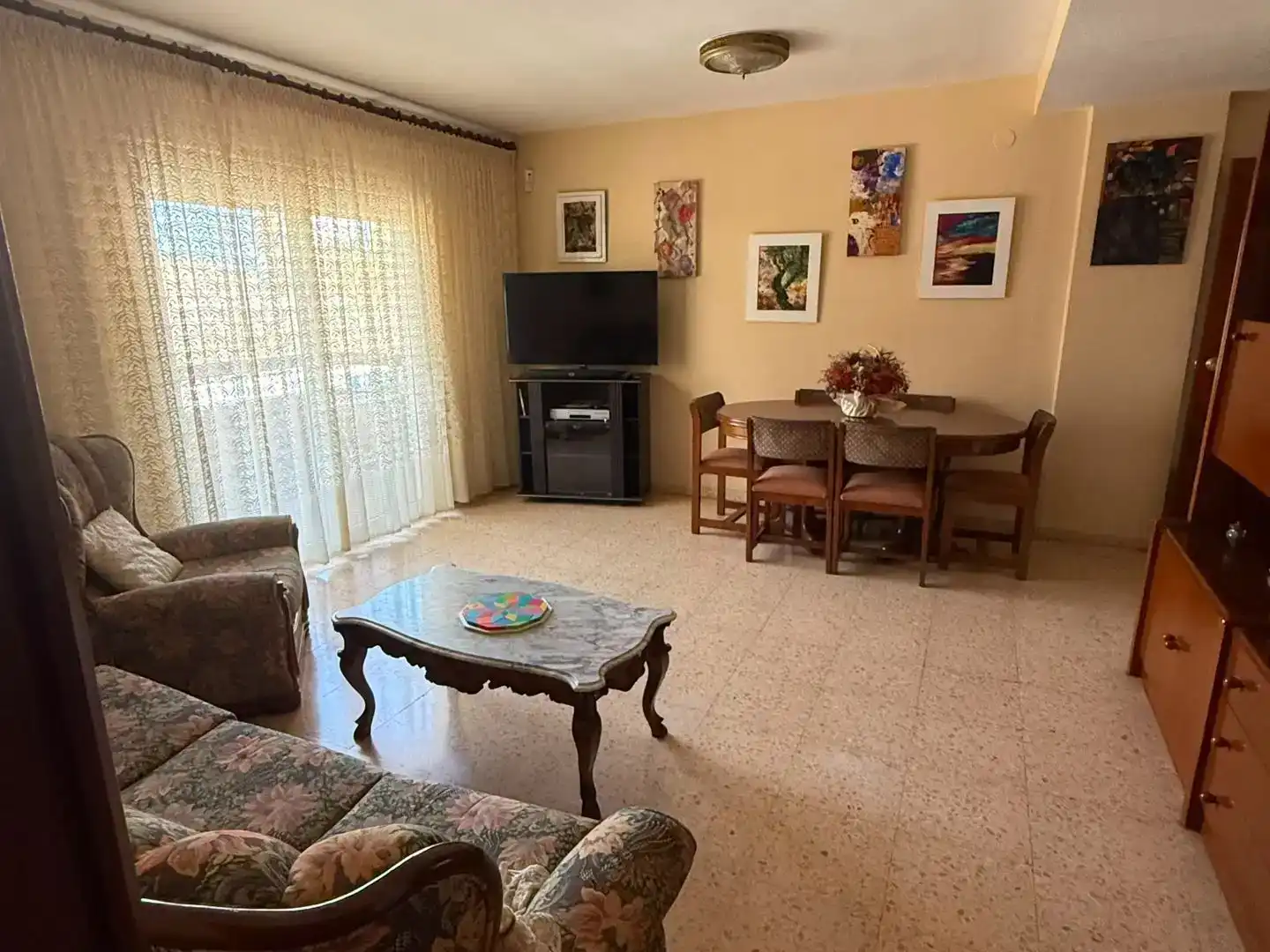 Sala d'estar de Pis en venda en  Valencia Capital amb Balcó