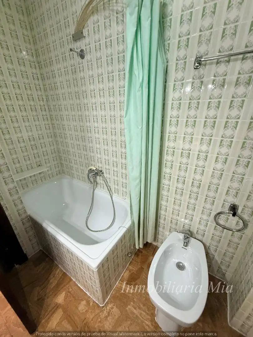 Bathroom of Apartments for sale in Torremolinos  with Swimming Pool and Community pool