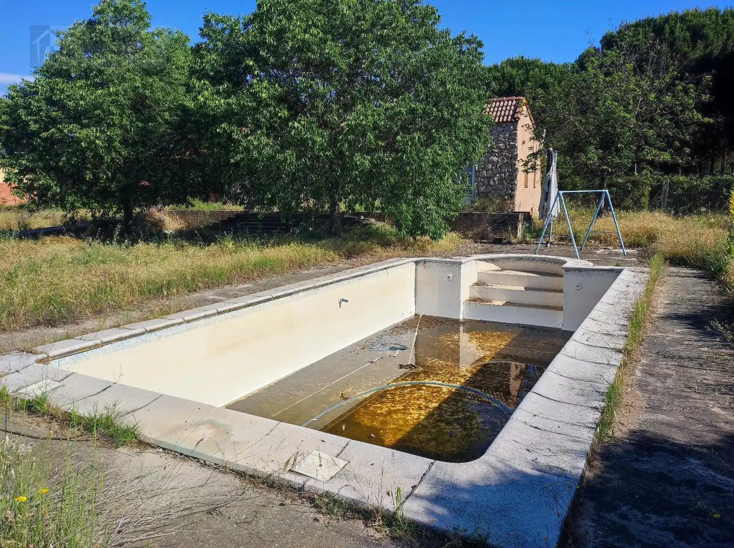 Piscina de Casa o xalet en venda en Traspinedo amb Calefacció, Jardí privat i Piscina