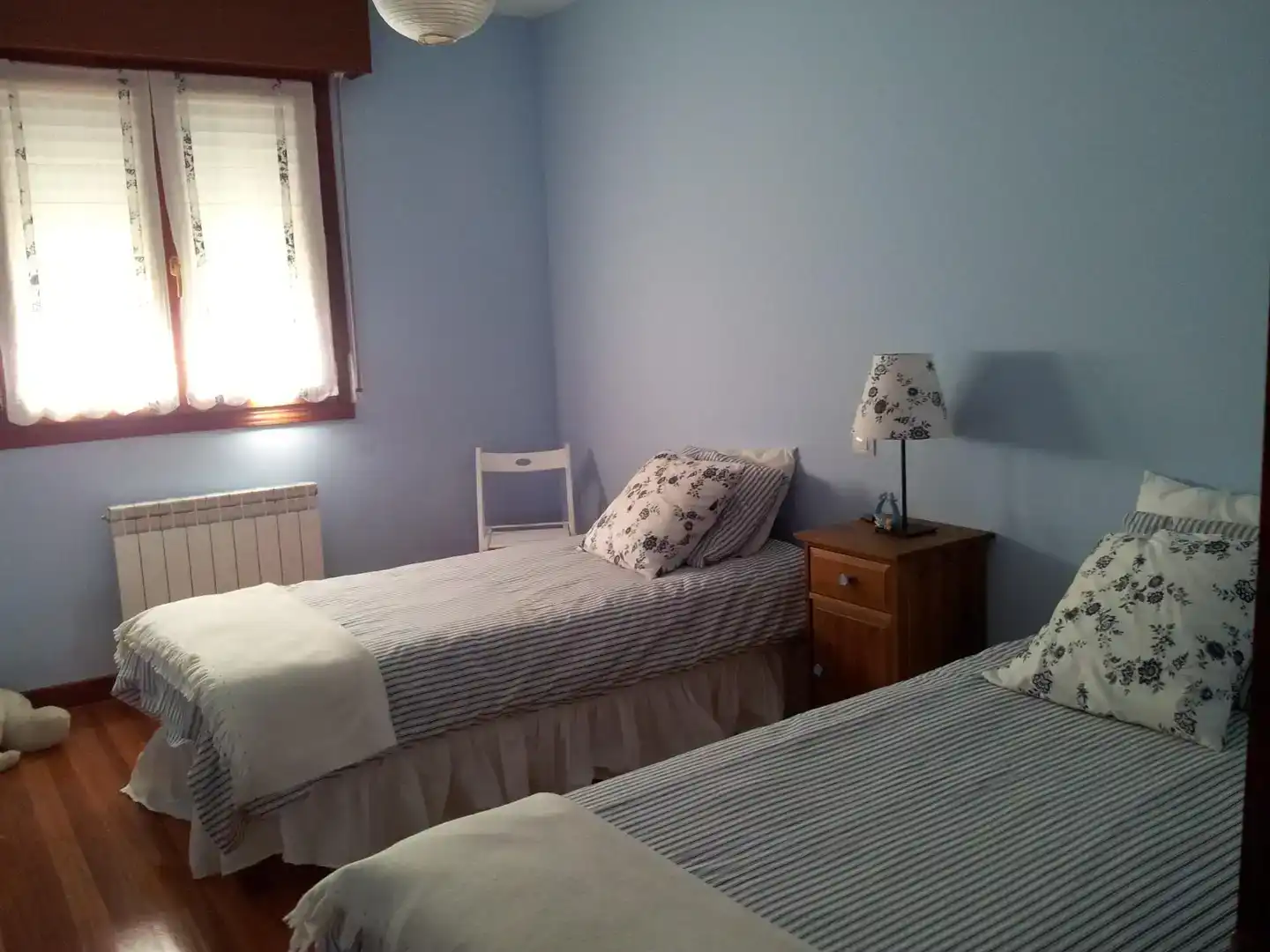 Dormitori de Casa o xalet en venda en Frías amb Jardí privat, Traster i Moblat