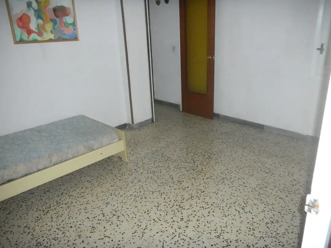 Piso de alquiler en Tarragona con Terraza, Amueblado y Horno