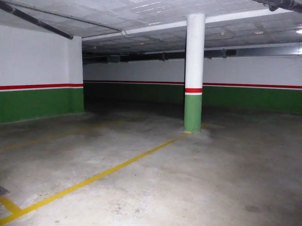 Individual en venta en Carrer Llobregat 73, imagen 3