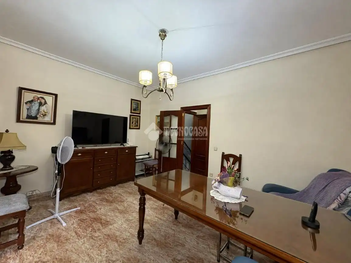 Semi-detached house with terrace for sale in Andújar, imagen 5