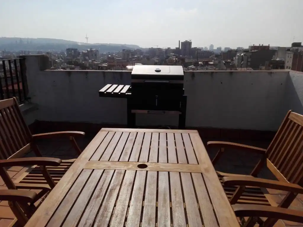 Terrasse von Dachboden zum Verkauf in Barcelona mit Klimaanlage und Terrasse