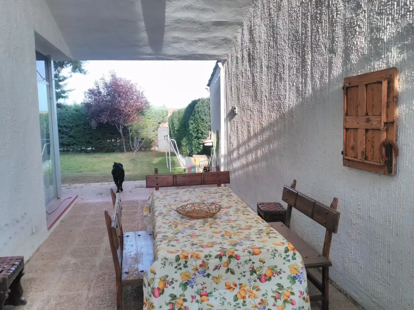 Terrassa de Casa o xalet en venda en Valdecaballeros amb Aire condicionat i Piscina