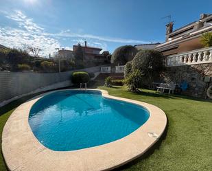 Swimming pool of House or chalet for sale in Cabrils  with Air Conditioner, Heating and Private garden