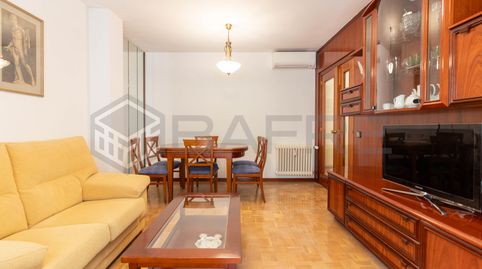 Foto 2 de Piso en venta en Calle del Jaspe, Pradolongo, Madrid Capital