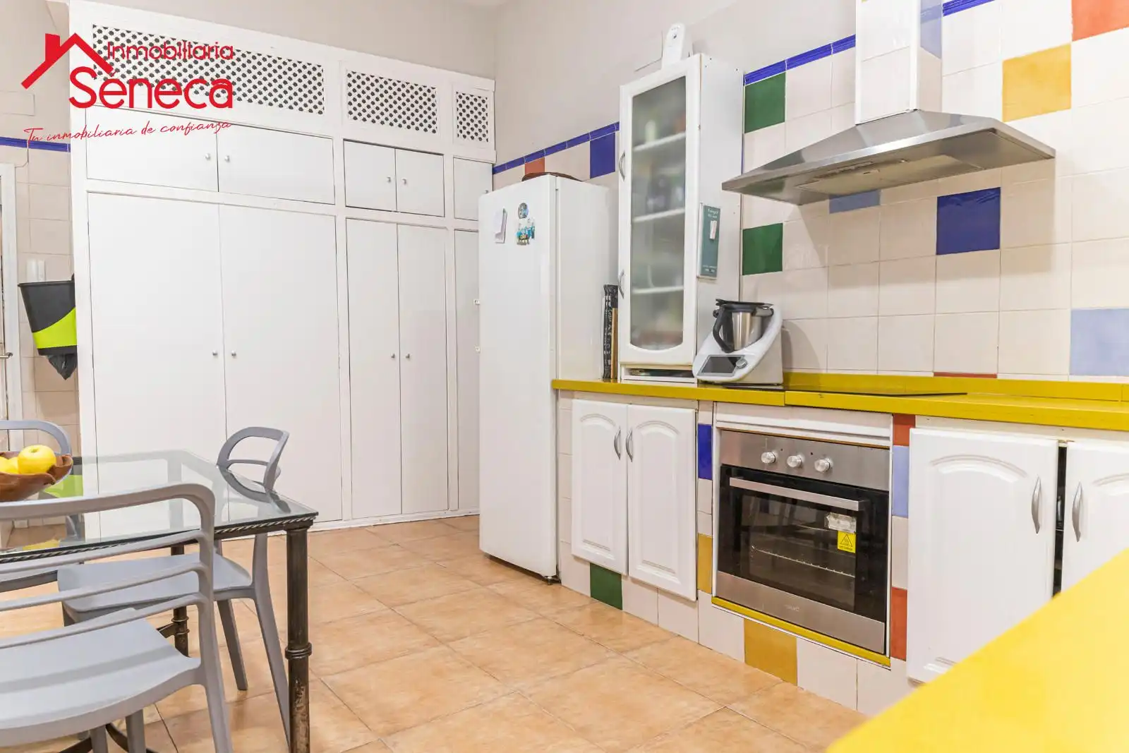 Cuina de Casa o xalet en venda en Córdoba amb Aire condicionat, Calefacció i Terrassa