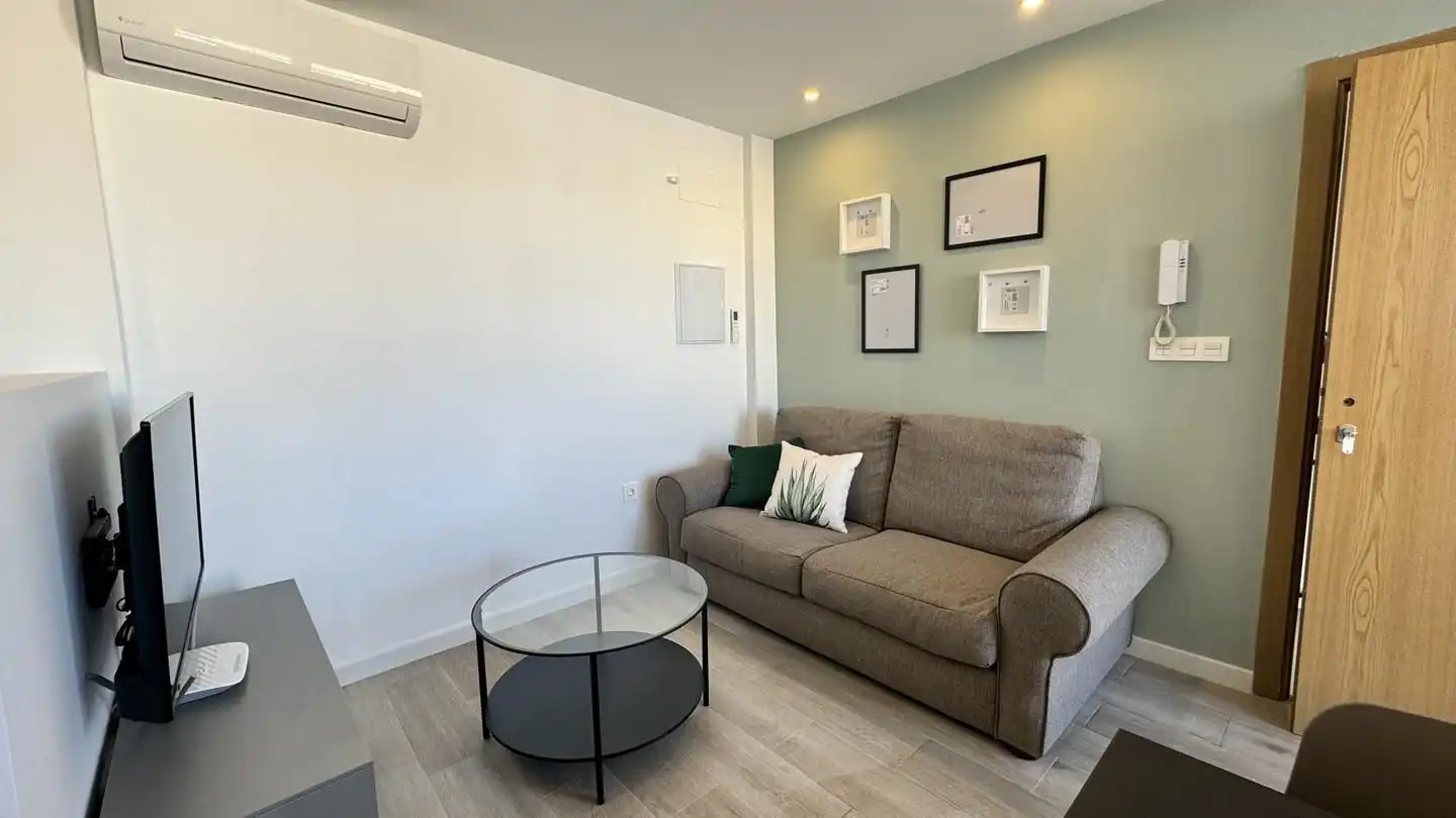 Flat for rent in Calle Calle Segovia, Barrio de Zaidín