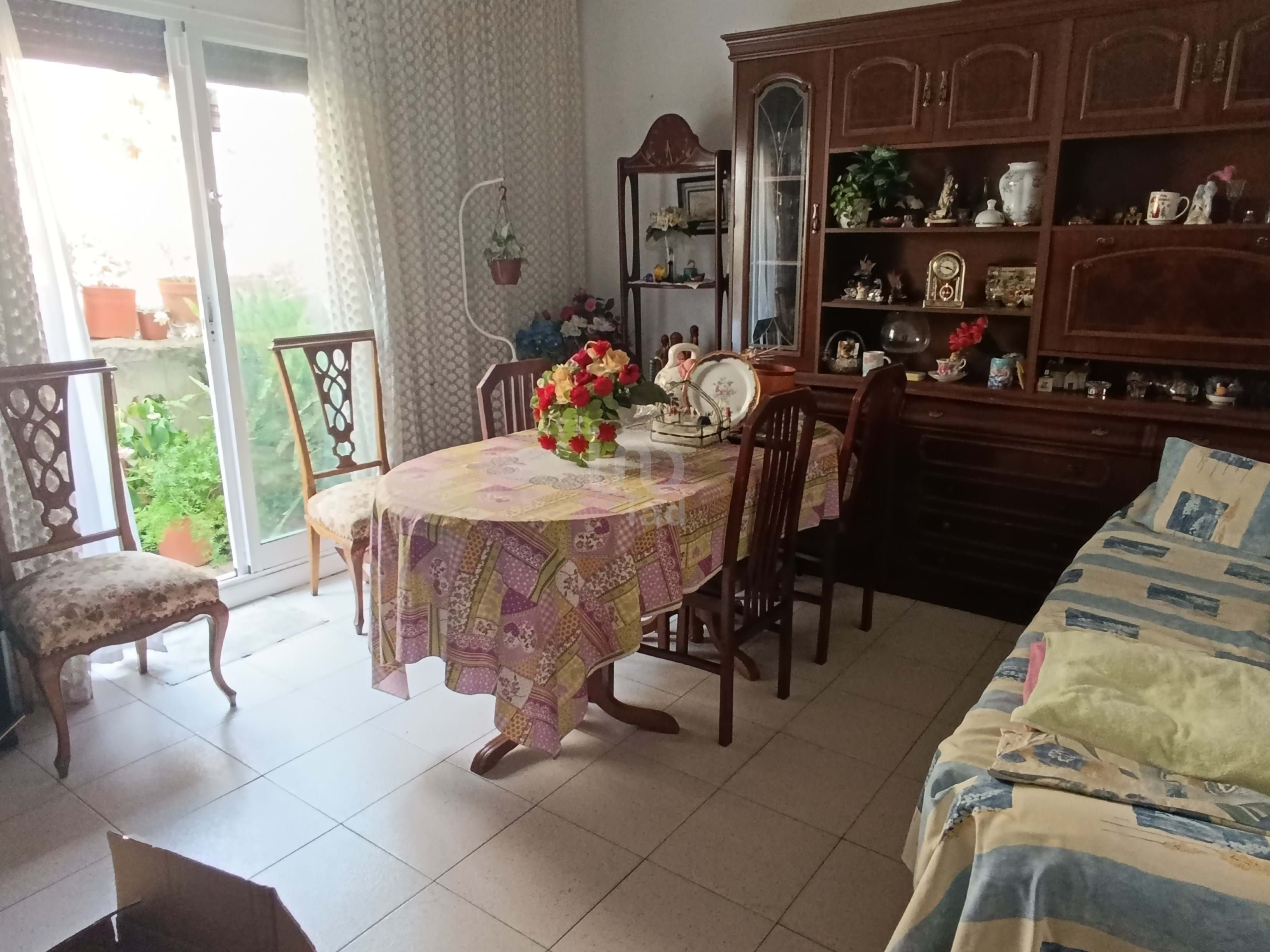 Menjador de Casa o xalet en venda en Sant Cugat del Vallès amb Terrassa