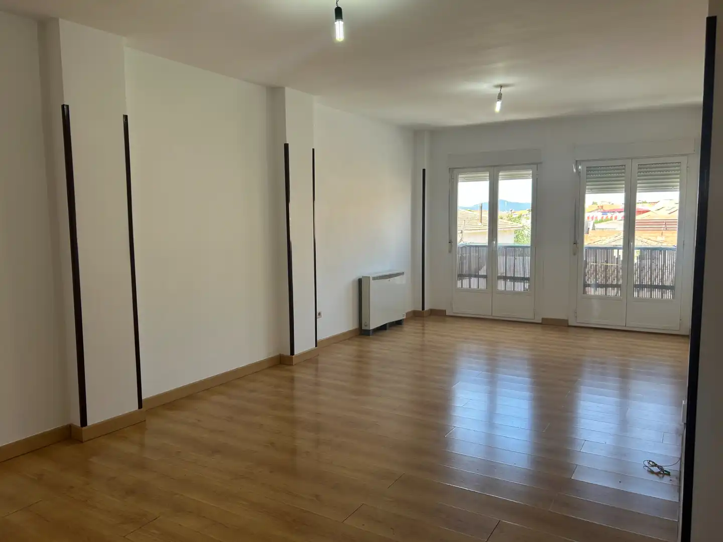 Sala d'estar de Pis en venda en Navas del Rey amb Calefacció, Traster i Forn