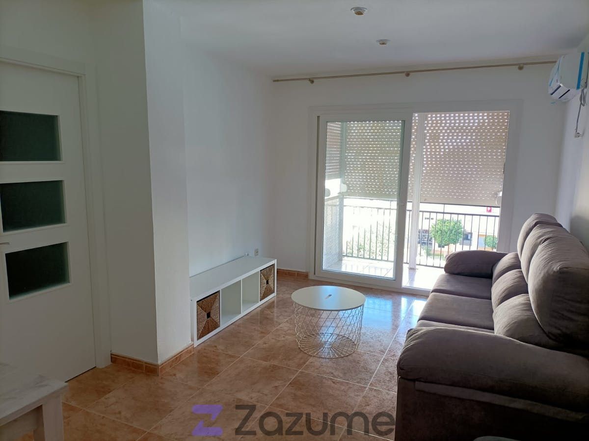 Sala d'estar de Pis de lloguer en  Sevilla Capital amb Aire condicionat, Moblat i Forn