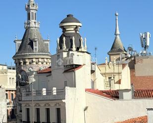 Vista exterior de Pis en venda en  Madrid Capital amb Aire condicionat