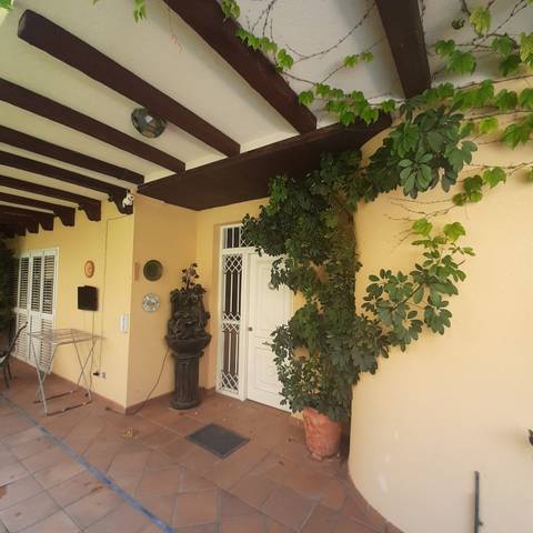 Casa adosada en Venta en Úbeda