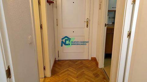 Foto 4 de Apartamento de alquiler en Cronos, 5, Simancas, Madrid