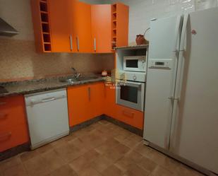 Kitchen of Flat to rent in Alcalá de Guadaira