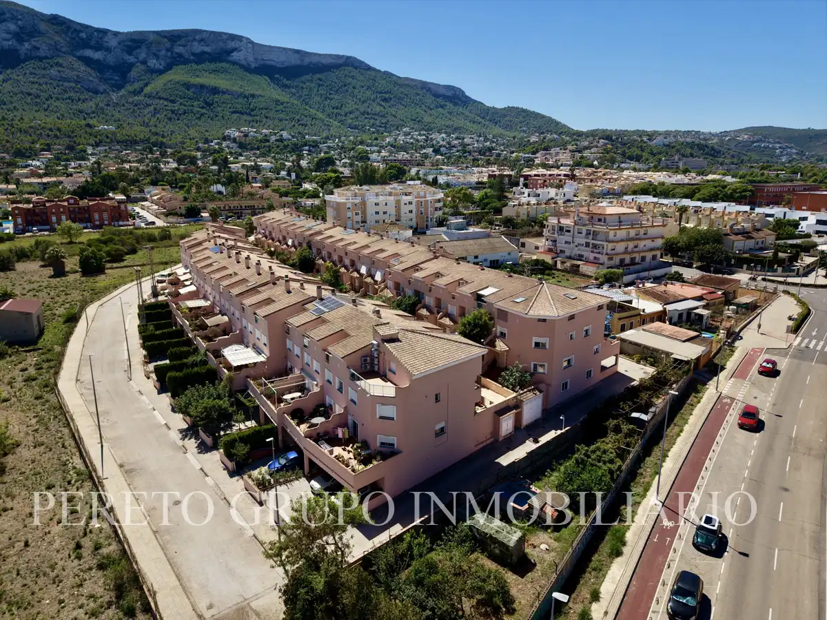 Vista exterior de Finca rústica en venda en Dénia amb Aire condicionat, Calefacció i Terrassa