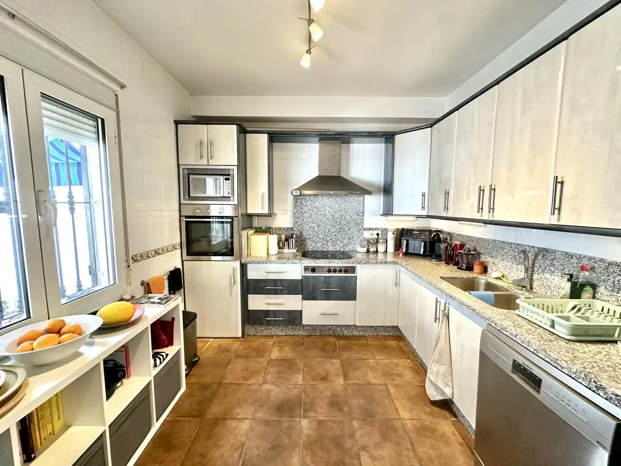 Cocina de Casa adosada en venta en Humilladero con Aire acondicionado, Terraza y Trastero