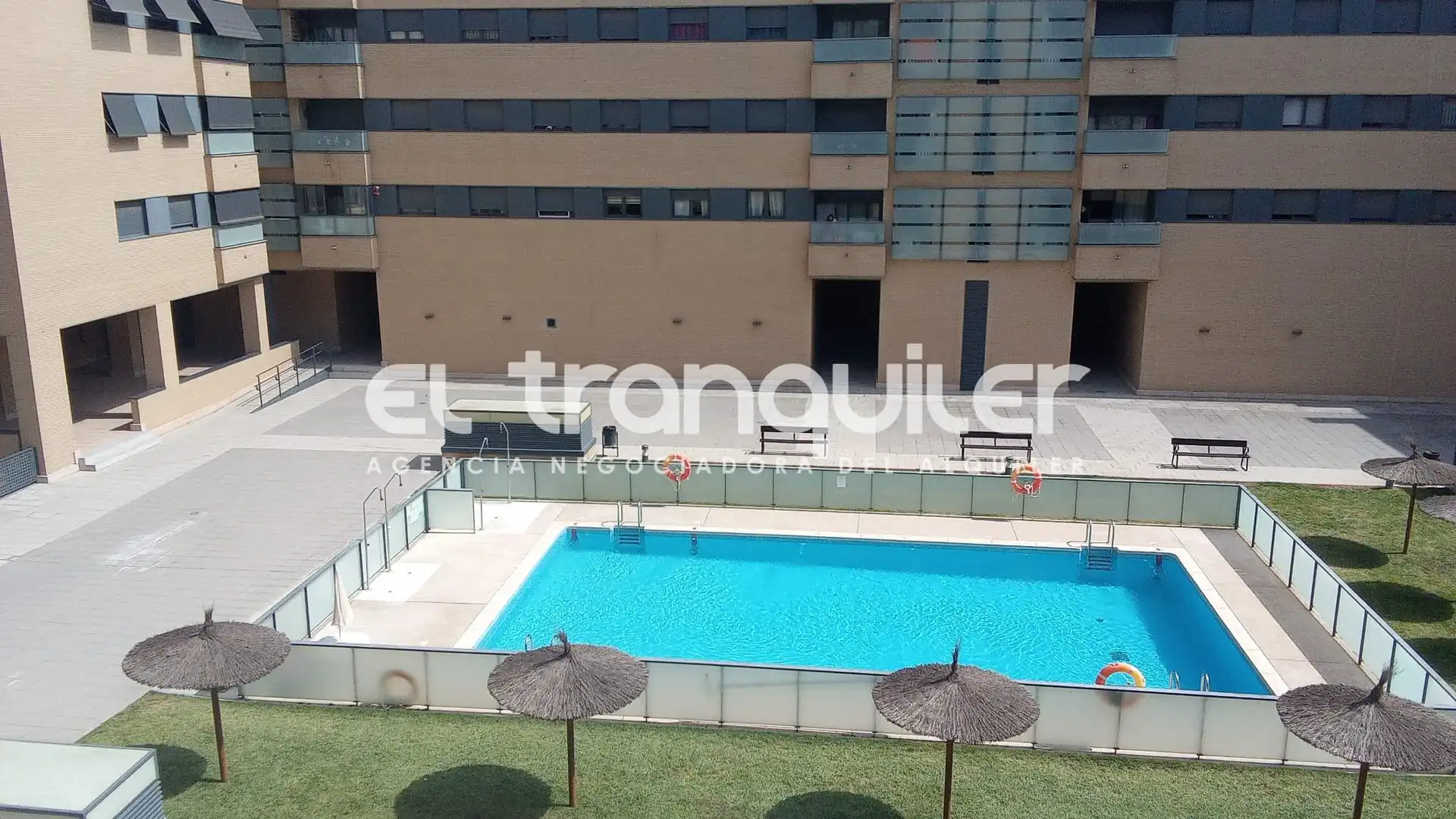 Piscina de Piso de alquiler en Leganés con Terraza, Trastero y Piscina