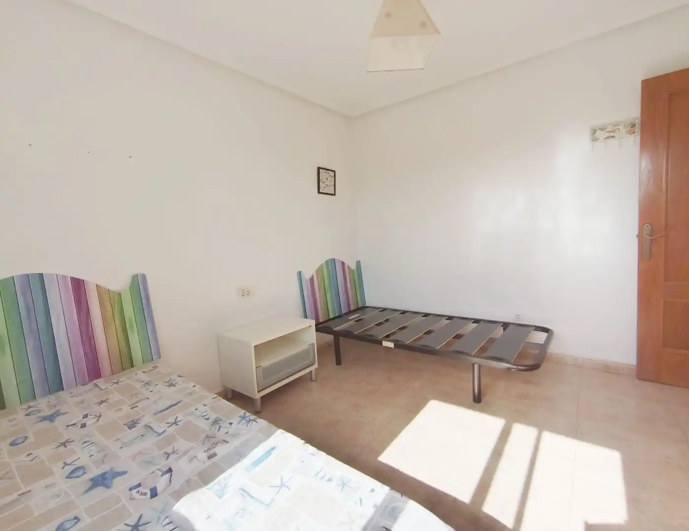 Habitación de Piso en venta en Alicante / Alacant con Aire acondicionado, Calefacción y Terraza