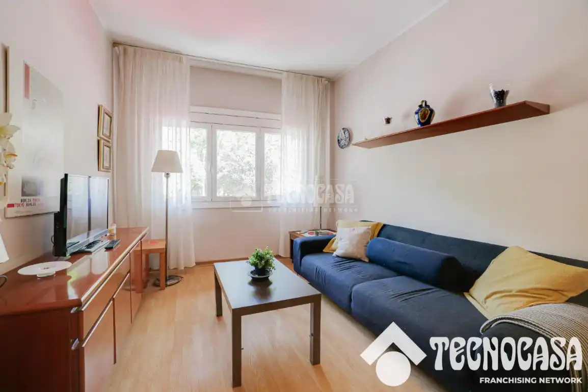 Flat for sale in Sant Martí, imagen 4