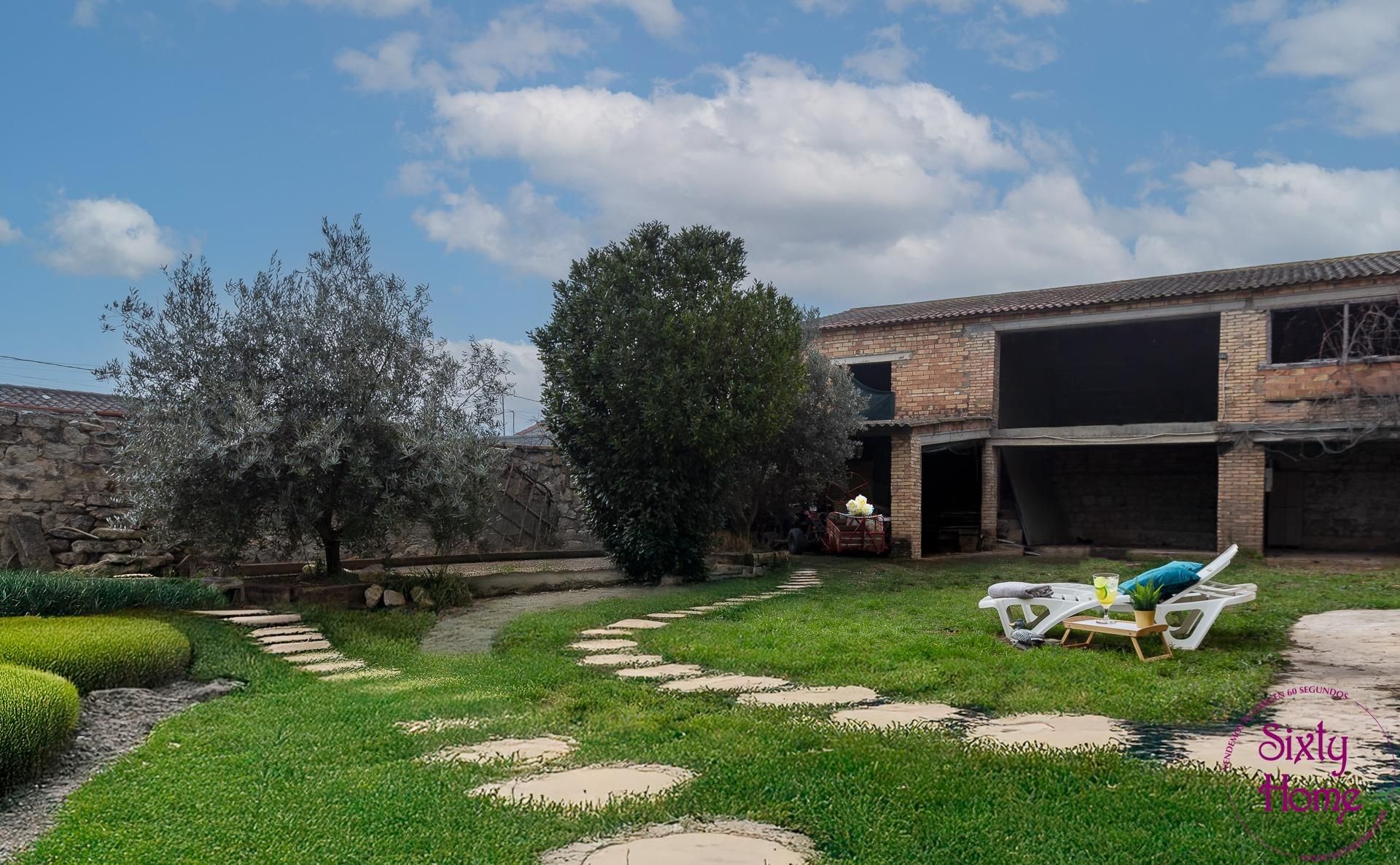 Garden of House or chalet for sale in Sariñena  with Heating, Private garden and Terrace