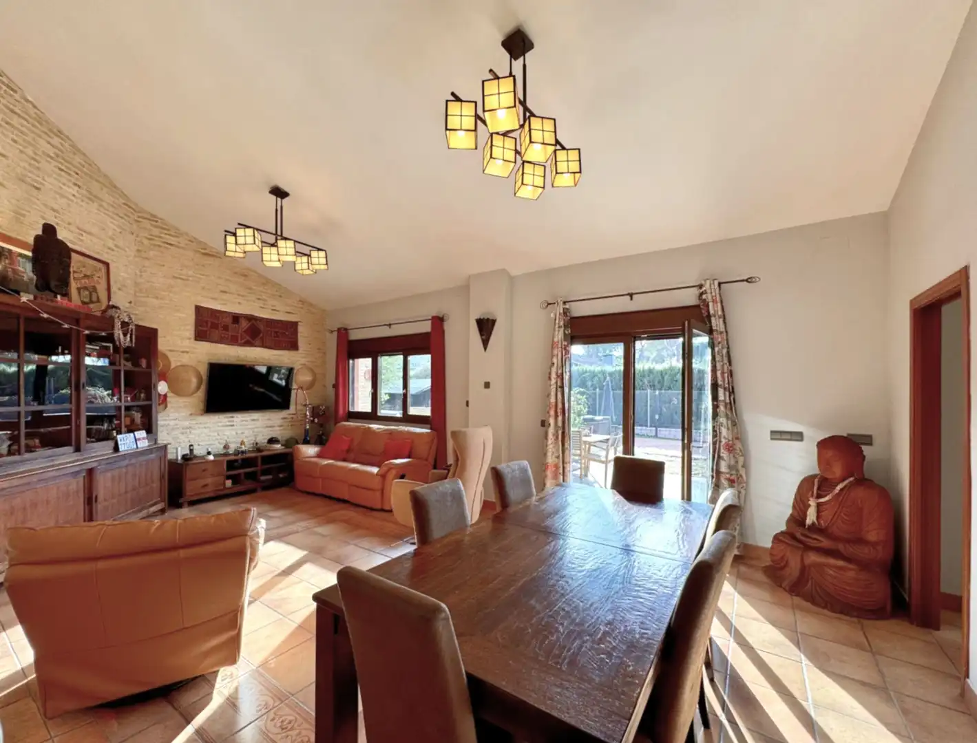 Comedor de Casa o chalet en venta en Carmona con Aire acondicionado, Calefacción y Jardín privado