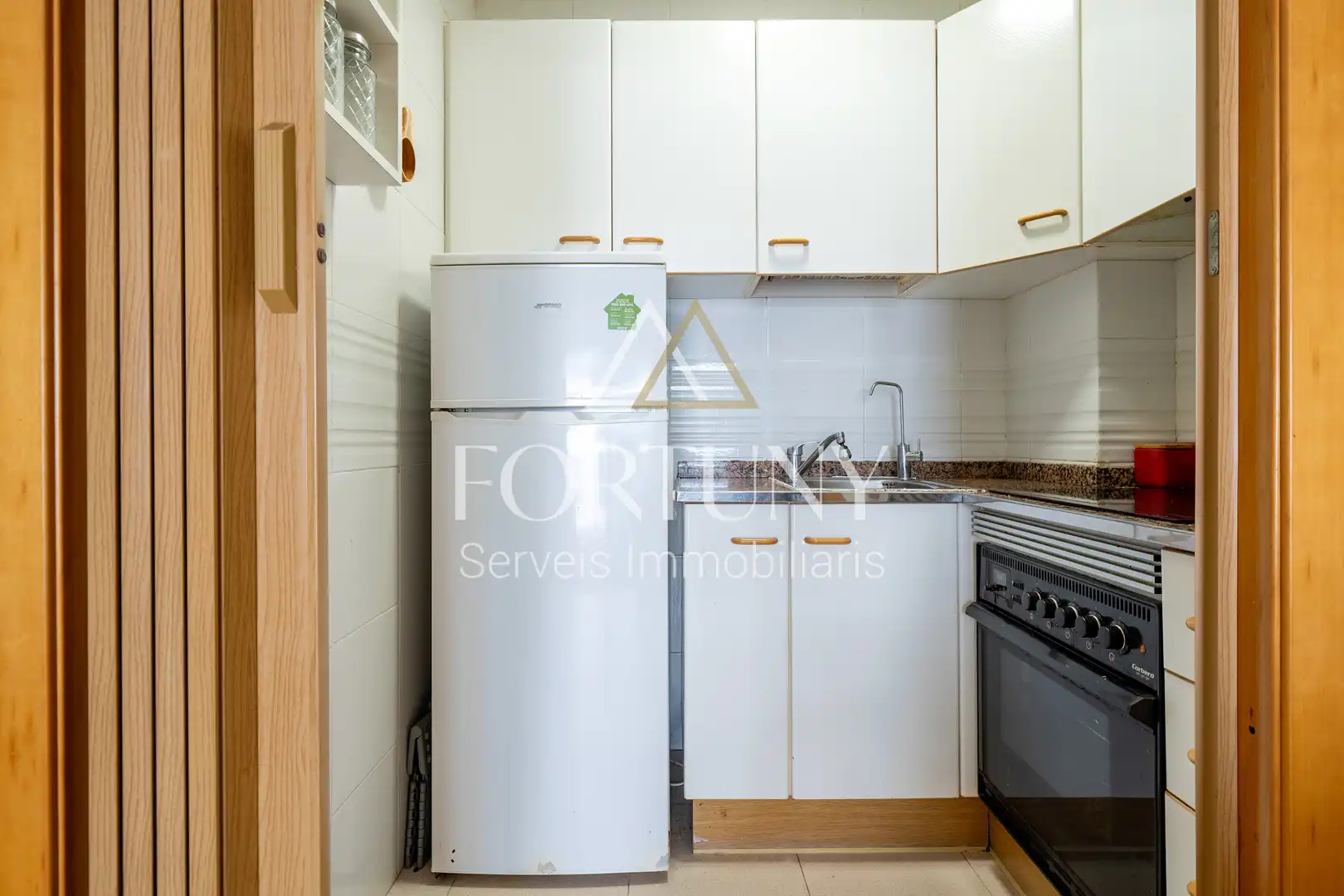 Kitchen of Flat for sale in Vinyols i els Arcs  with Air Conditioner, Swimming Pool and Balcony