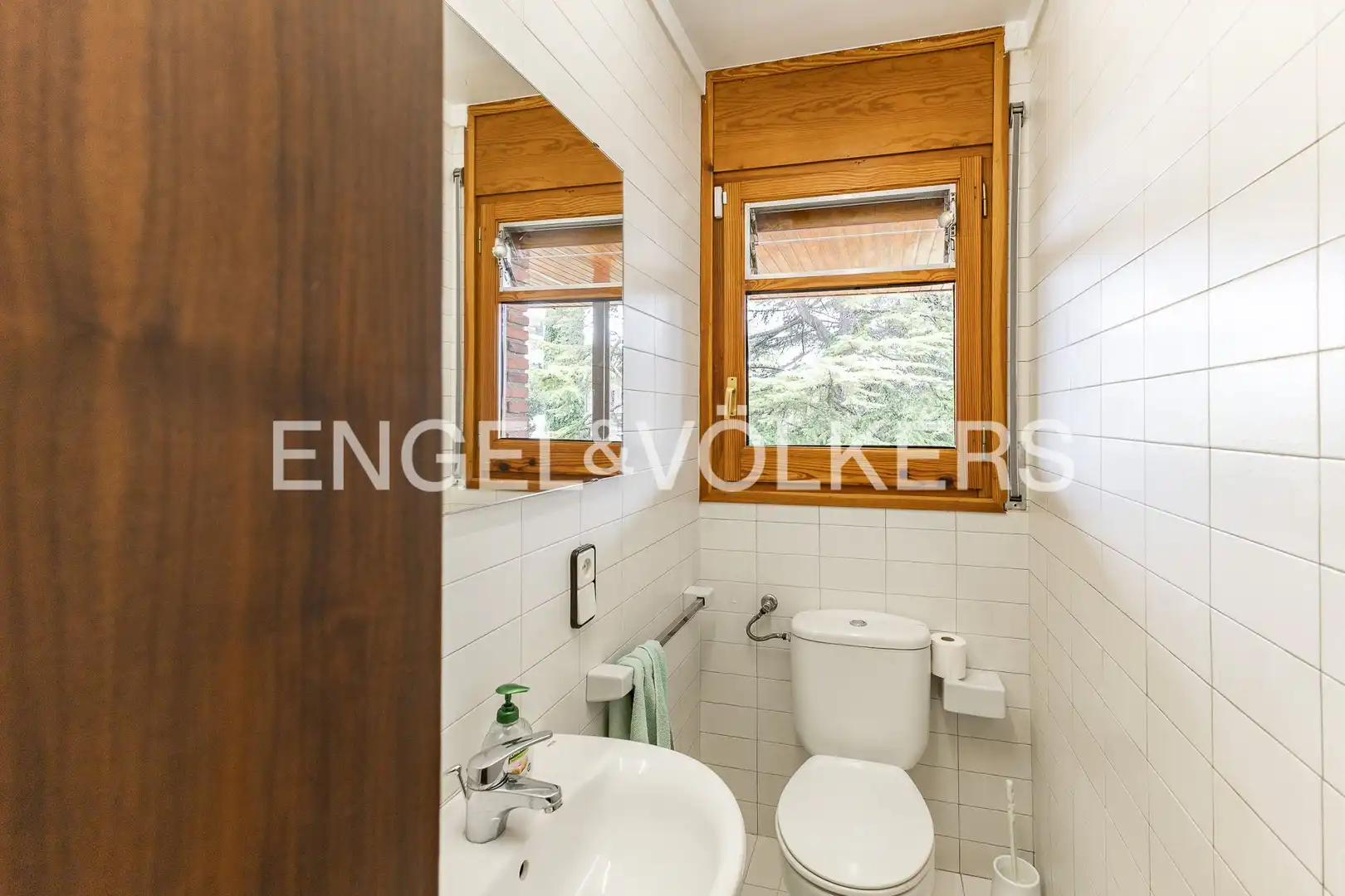 Baño de Casa o chalet en venta en Manlleu con Calefacción, Jardín privado y Terraza