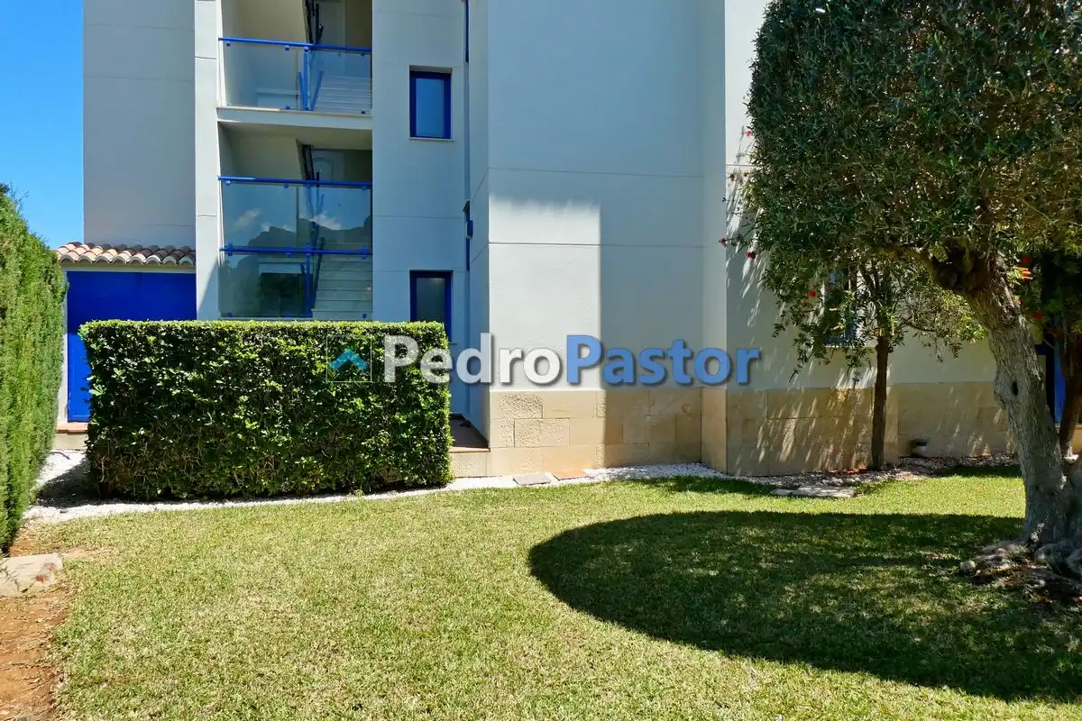 Parking de Apartamento en venta en Dénia con Aire acondicionado, Calefacción y Jardín privado