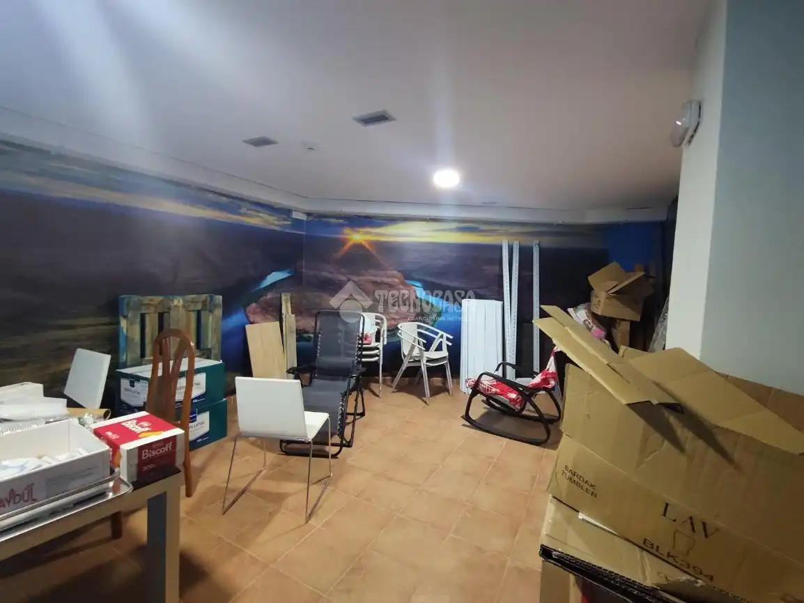 Local en venda en Velilla de San Antonio amb Aire condicionat, Calefacció i Terrassa