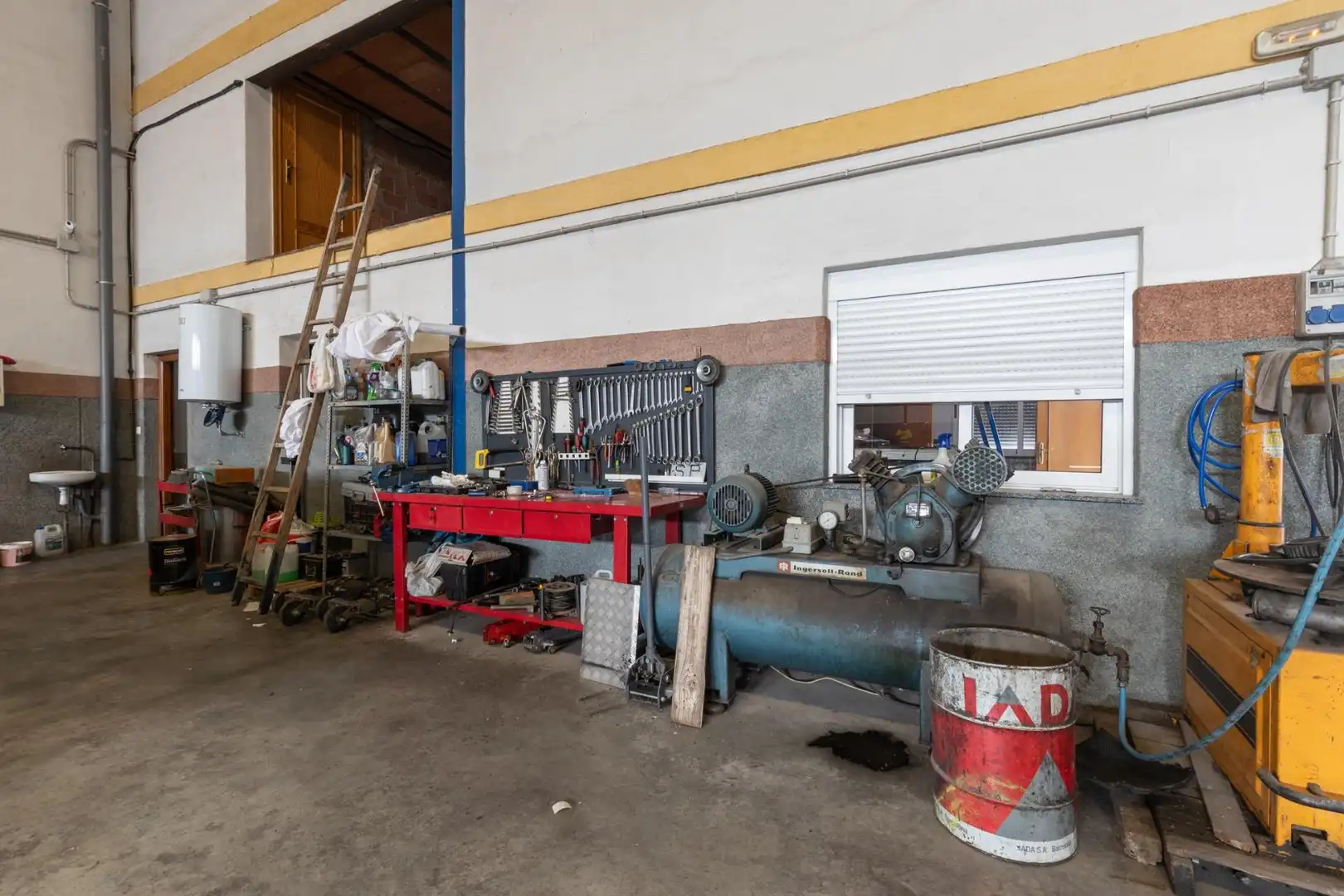 Nau industrial en venda a poligono industrial FuenSanta, Loja