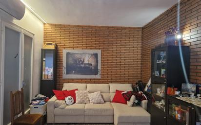 Living room of Flat for sale in  Barcelona Capital  with Air Conditioner and Balcony