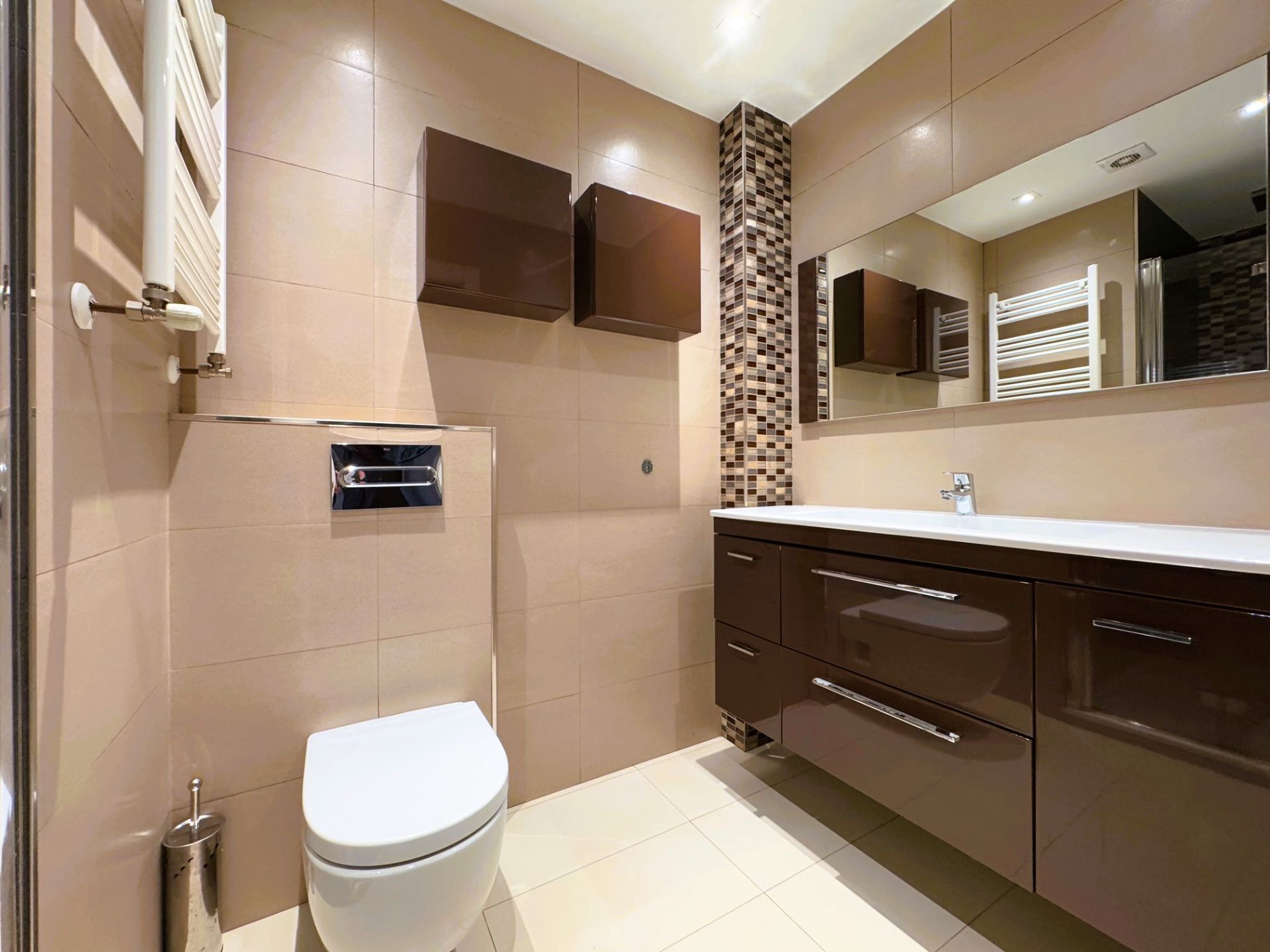 Bathroom of Flat for sale in Getxo 