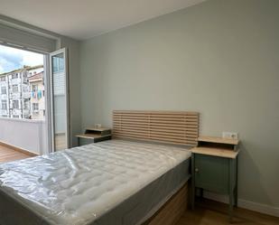 Bedroom of Apartment to rent in Santiago de Compostela   with Heating, Parquet flooring and Terrace