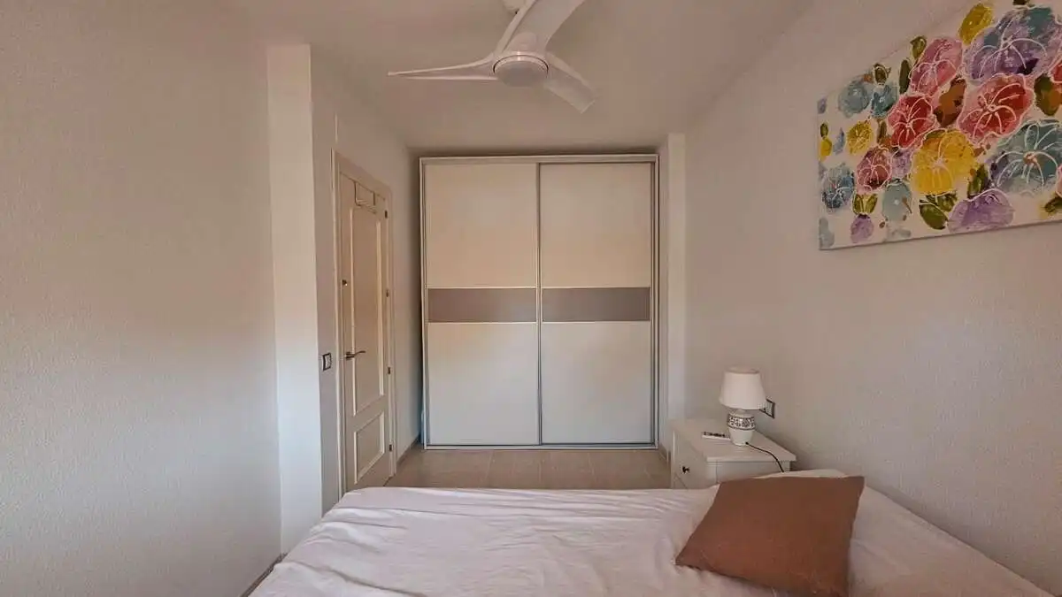 Habitación de Piso en venta en El Ejido con Terraza, Amueblado y Horno