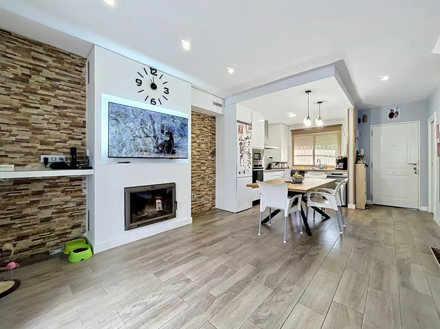 Bungalow mit Terrasse zum Verkauf in Casco urbano, imagen 7