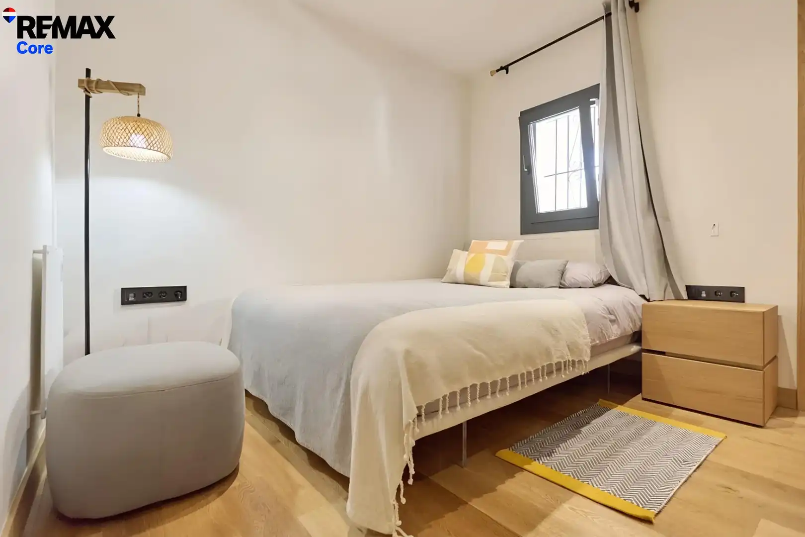 Schlafzimmer von Wohnung zum Verkauf in Marbella mit Klimaanlage, Heizung und Privatgarten