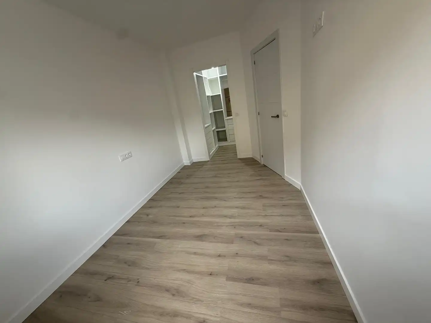 Piso en venta en Valdelaguna con Parquet