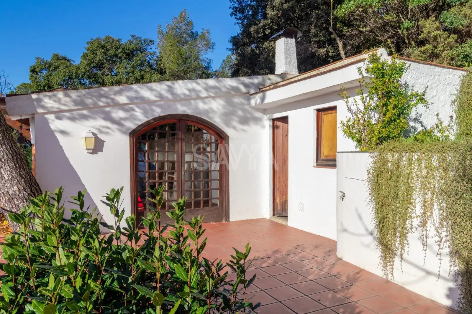 Exterior view of Houses for sale in Sant Just Desvern  with Terrace, Storage room and Swimming Pool